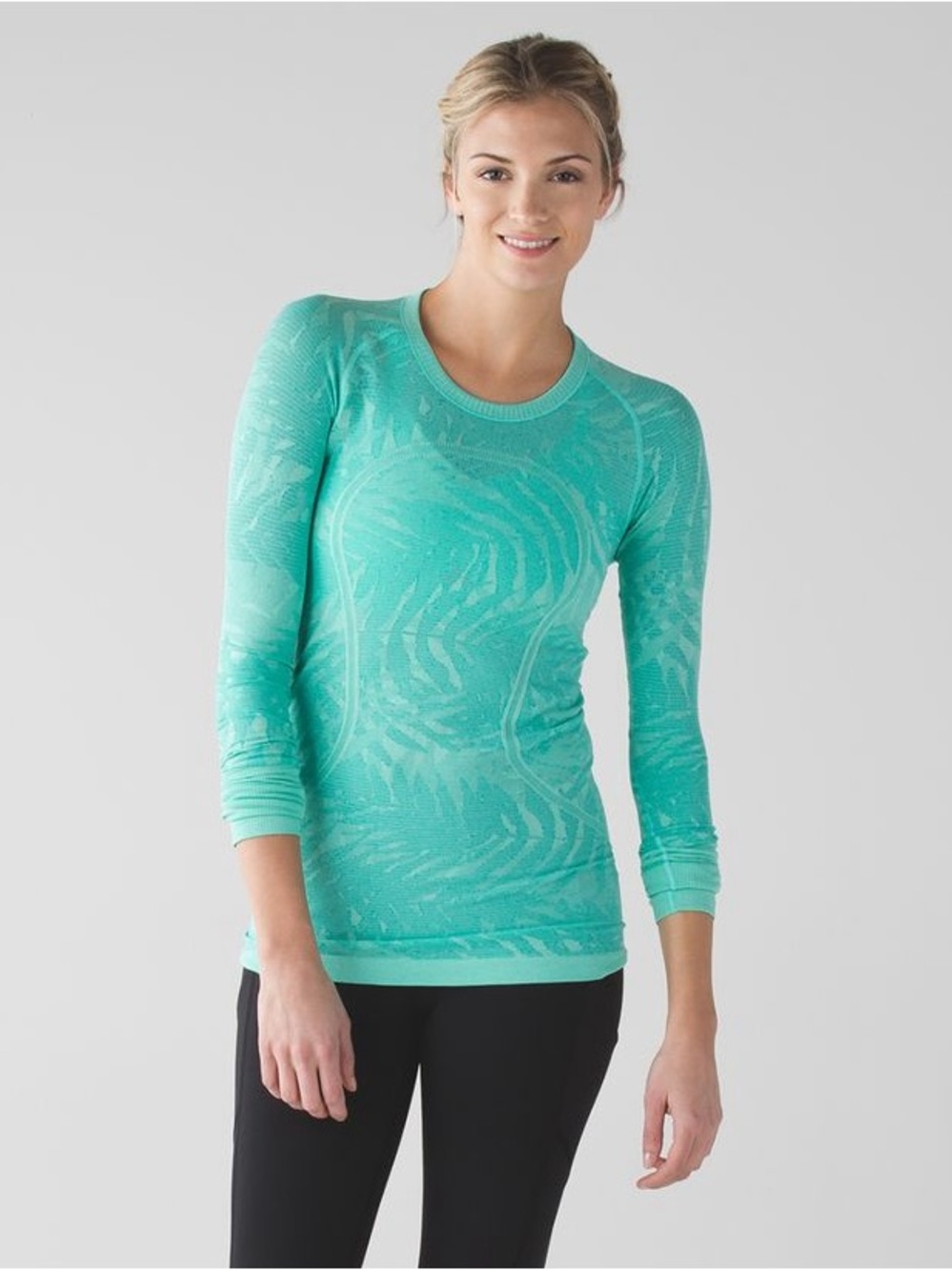 Lululemon | Swiftly Tech long-sleeve crew Heathered Bali Breeze $68 | Size 8